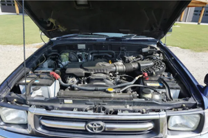 LISTO PARA CONDUCIR - USADO, VOLANTE A LA IZQUIERDA |   CONDUCCIÓN DERECHA |   TOYOTA HILUX XTRACAB DIESEL 4X4 1998, 5 velocidades - Product Image 6