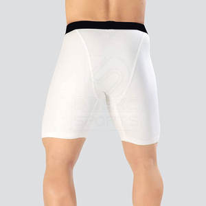 Shorts de compression pour hommes, légers, au design optimal, pour la course à pied et la gym, avec contraste de couleurs, personnalisables. - Product Image 4