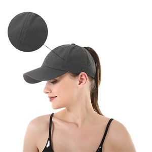 Gorra de béisbol deportiva de secado rápido UV, gorra de rizo ajustada de malla suave para rendimiento, ciclismo, playa, estilo Hip Hop con accesorio de cola de caballo - Product Image 2