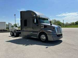 รถหัวลากดีเซลสมรรถนะสูง 6x4 แบบมีห้องนอน สำหรับขนส่งสินค้าทางไกล จัดส่งทั่วโลก - Product Image 3