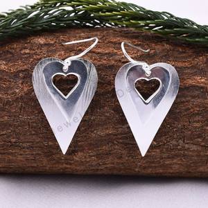 Joyería hecha a mano de Plata de Ley 925, pendiente colgante de gota de piedras preciosas naturales de diseñador único, chapado en rodio para fiestas - Product Image 5