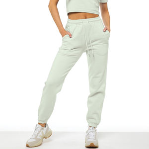 Pantalones para correr de lana de gran tamaño con cintura elástica y logotipo personalizado, pantalones de chándal de invierno para hombre y mujer, pantalones de chándal gruesos de pierna ancha OEM - Product Image 1