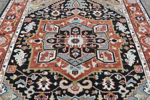 Alfombra de área Oushak anudada a mano tradicional de calidad de exportación estupenda alfombra de diseño persa negra/roja en forma de rectángulo a la venta - Product Image 6