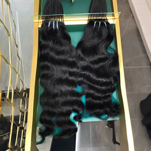 100% naturel Premium haute qualité indien cheveux trame en gros non transformé brut Remy cuticule aligné vague d'eau vague profonde - Product Image 1