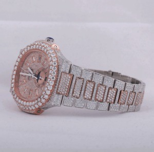 Montre-bracelet de luxe pour homme, style hip-hop, diamant moissanite, clarté VVS, mouvement à quartz ETA, acier inoxydable, fabrication artisanale - Product Image 4