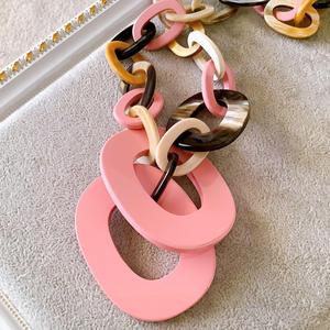 สร้อยคอฮอร์นเรซินคุณภาพพรีเมี่ยมสำหรับงานแต่งงานสไตล์โรแมนติกของคนรักมีหลายสี - Product Image 3