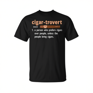 T-shirt divertente con definizione dell'introverso per fumatori di sigari - T-shirt promozionale per Trovert e Cigar-Trovert - Product Image 3