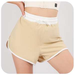 Vente en gros de shorts d'entraînement de haute qualité 100% coton pour femmes OEM Logo imprimé Fabricant personnalisé Conception ample - Product Image 3