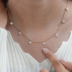 Personalizado de gama alta 18K 14K oro sólido puro Margarita flor bisel conjunto cadena estación collar mujeres collar de novia conjuntos al por mayor - Product Image 4