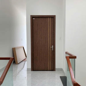 Puerta compuesta Dewoo de alta calidad para hoteles modernos Dormitorios Apertura lateral Película de PVC impermeable con base de madera Directo Vietnam - Product Image 3