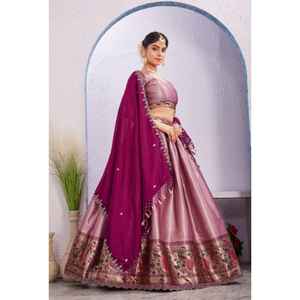 Lancement d'un nouveau lehenga choli moderne pour les fêtes, en soie vichitara et soie brodée, séchage rapide, toutes saisons - Product Image 4
