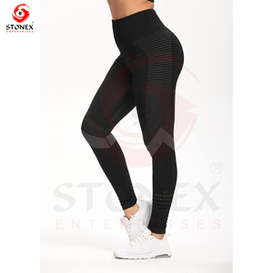 Customized <b>Yoga</b> Clothing <b>Sets</b> Indoor <b>Yoga</b> Exercise Beautiful <b>Yoga</b> Women Inner Outer Wear Sportswear <b>Set</b> - Product Image 2