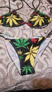 Traje de baño personalizable para mujer Bikini vendaje conjunto colorido cáñamo hojas patrón Rhinestone acolchado Halter 2 piezas vendaje traje de baño - Product Image 2