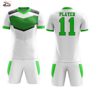Venta al por mayor mejor calidad logotipo personalizado uniforme de fútbol conjunto nuevo estilo de entrenamiento de fútbol Jersey hecho en Pakistán - Product Image 1