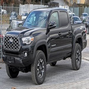 รถกระบะโตโยต้า ทาโคมา TRD Pro สีดำ ปี 2025 ขับเคลื่อน 4 ล้อ เกียร์อัตโนมัติ ยาง R20 ไฟหน้า LED เบาะหนัง แร็คหลังคาอลูมิเนียม ขาย - Product Image 1