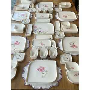 Set colazione Aura 64 pezzi per 6 persone