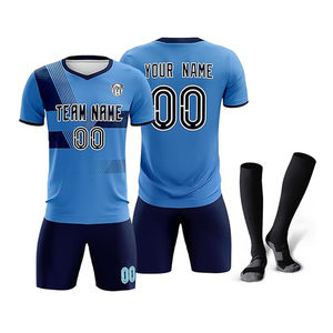 Ropa deportiva de poliéster 100% al por mayor, uniforme de fútbol, ropa de entrenamiento de colores divididos verde, uniformes deportivos OEM impresos por todas partes - Product Image 3