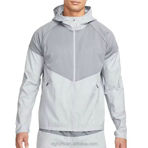 Veste coupe-vent de course à pied pour homme, logo personnalisé du fabricant, style sport, gym, camionneur, anorak vintage, toile, bloc de couleur, capuche, fermeture éclair, imperméable - Product Image 1