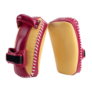 แผ่นรองเตะมวยไทย PVC แบบกำหนดเอง แผ่นซ้อมต่อยมวยแบบหนา ทนทาน ปรับสายรัดแขนได้ - Product Image 1