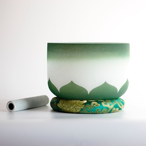 432 Hz Cristal de Quartz Givré Bol Chantant Chakra Set 7pcs NOUVEAUX designs de <span class=keywords><strong>lotus</strong></span> pour le Yoga de Guérison par le Son - Product Image 2