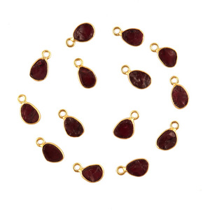 Connecteur de pierre précieuse en grenat brut naturel, vente en gros Standard, plaqué or, simple bail, connecteur de lunette, fourniture de fabrication de bijoux - Product Image 1