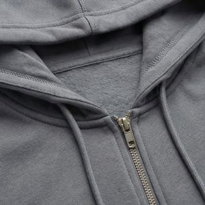 Ensemble Crop Top et Jogger Uni 100% Coton, Ensemble Hoodie et Jogger avec Logo Personnalisé, Coupe Ajustée, Pantalon Jogger Femme, Ensemble de Survêtement Deux Pièces - Product Image 4