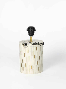 Lámpara de Mesa LED E26 AC con Incrustaciones de Hueso, Diseño Moderno y Artesanal, con Iluminación Regulable y Ecológica para Decoración de Interiores, Tradebyd - Product Image 2