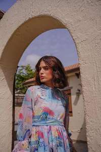 Vestido corto de NYC, vestido de poliéster para mujer, Vestido ligero de verano con cinturón en un cómodo diseño envolvente para uso diario - Product Image 2