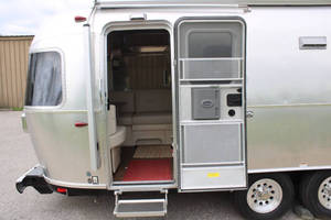 Utilisé - 2018 - Air-stream - C - Product Image 6