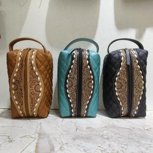 Bolsa de cosméticos de cuero de vaca de lujo de diseñador para mujer, bolsa portátil de cuero mecanizada a mano para viajes y artículos de tocador para almacenamiento de joyas - Product Image 6