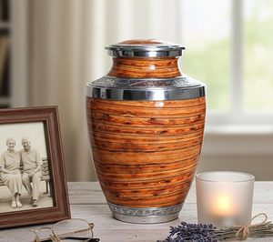 Urna Funeraria de Metal Sólido para Adultos con Grabado a Mano para Cenizas, Urnas Decorativas para Entierro y Funerales - Product Image 2