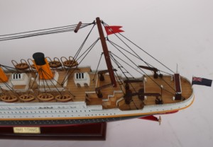 LE FABRICANT GIA NHIEN APPROUVE UNE CONCEPTION PERSONNALISÉE MODÈLE À BASSE quantité minimale de commande BATEAU DE CROISIÈRE RMS TITANIC DE HAUTE QUALITÉ - Product Image 4