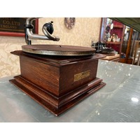 Gramófono de Madera y Metal de Alta Calidad con Diseño Retro Multifuncional, Ultra Raro, His Masters Voice, Completamente Original
