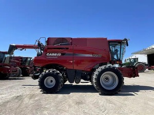 Moissonneuse-batteuse 40 CV à 6 rangs à transmission par engrenages pour la récolte du blé, du riz et du coton, entraînée par tracteur - Product Image 1