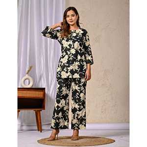 Conjunto de Ropa Americana, Estampado de Flores Negras, Algodón - Product Image 4