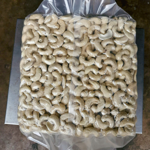 Noix de cajou SANTIGO en gros, origine Vietnam, calibres W180, W240, W320 - Product Image 1