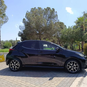 Usado para Yaris 2021 Manual Izquierdo Turbo R18 Sedán Ligero - Product Image 5