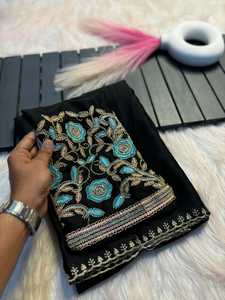 Vêtements indiens pour femmes Rangoli Broderie Travail Saree Collection pour fêtes et occasions de mariage Vente en gros - Product Image 4