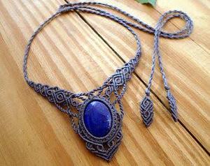 Collar de Macramé Vintage Hecho a Mano con Colgante de Piedra Preciosa Ovalada de Lapislázuli de 25-30 mm en Cadena de Plata para Boda y Regalo - Product Image 5