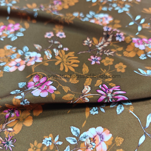 Vải lụa hoa văn tùy chỉnh, chất liệu satin mềm mại cho bộ thời trang trung niên - Product Image 6