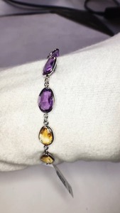 สร้อยข้อมือเงินสเตอร์ลิง925พร้อมอเมทิสต์ซิทรีนธรรมชาติคุณภาพ AAA ความแวววาวสวยงามและการออกแบบที่เป็นเอกลักษณ์สำหรับทุกโอกาส - Product Image 2