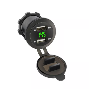 Accessoires de batterie Voltmètre avec port USB 4.2A pour systèmes 12V/24V LED vert - Product Image 1