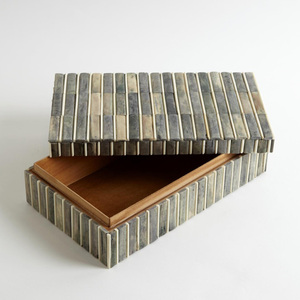 Boîte décorative en résine et incrustations d'os de fabrication artisanale indienne de haute qualité, boîte de rangement pour bijoux, boîte de conception antique personnalisée en provenance d'Inde. - Product Image 2