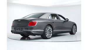 2025เป็น * N * tley การบินด้วยเดือยความเร็ว AWD ซีดานได้รับการรับรองว่าเป็นรถมือสอง - Product Image 5