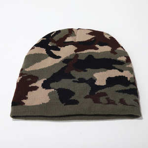 Vente en gros Bonnet camouflage tricoté unisexe Bonnets jacquard en acrylique avec logo personnalisé au meilleur prix aux États-Unis - Product Image 2