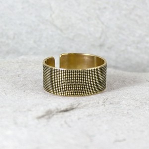 1985 Alabama Patine large bande quart anneau bijoux demi-rond 12mm laiton pierre bague pour femmes martelé texturé anneau - Product Image 1