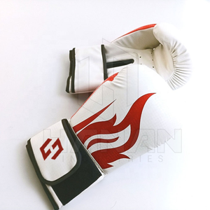 Guantes de boxeo personalizados profesionales Diseño de Palma de malla cómodo y transpirable para entrenamiento Material de cuero en venta - Product Image 6