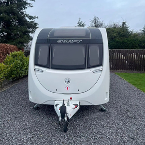 Petite caravane de camping-car en aluminium sur mesure avec design européen, idéale pour un usage en appartement, disponible. - Product Image 1