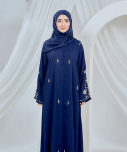 Elegante Ropa Musulmana para Mujer 2026 con Hermoso Diseño de Abaya con Cuentas Hechas a Mano para Eid y Ocasiones Especiales 2026 - Product Image 3
