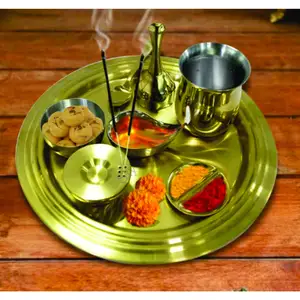Aço Inoxidável Premium banhado a ouro Pooja Thali Aço Inoxidável Indiano Presente Ocasional Puja Thali Tradicional Artesanal